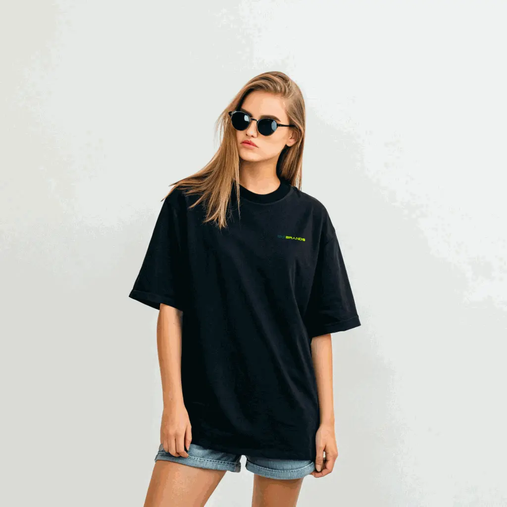 24-year-genz-girl-wear-black-colour-oversized-t-sh (2).webp